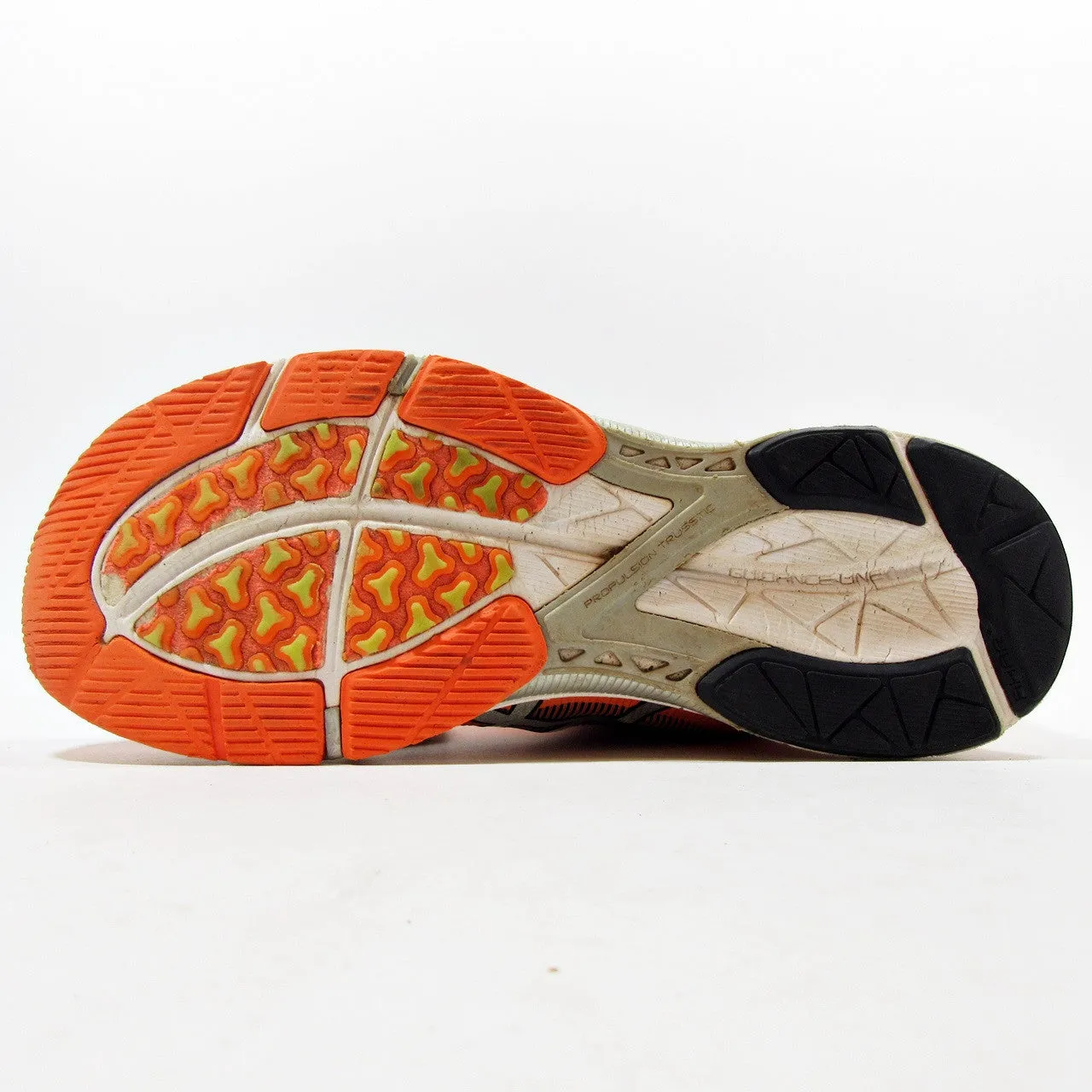ASICS Propulsion Trusstic