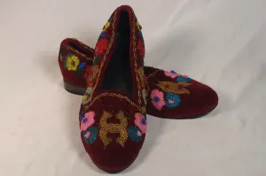 Beaded Red Floral Evening Slippers Women's 9 / Men's 7