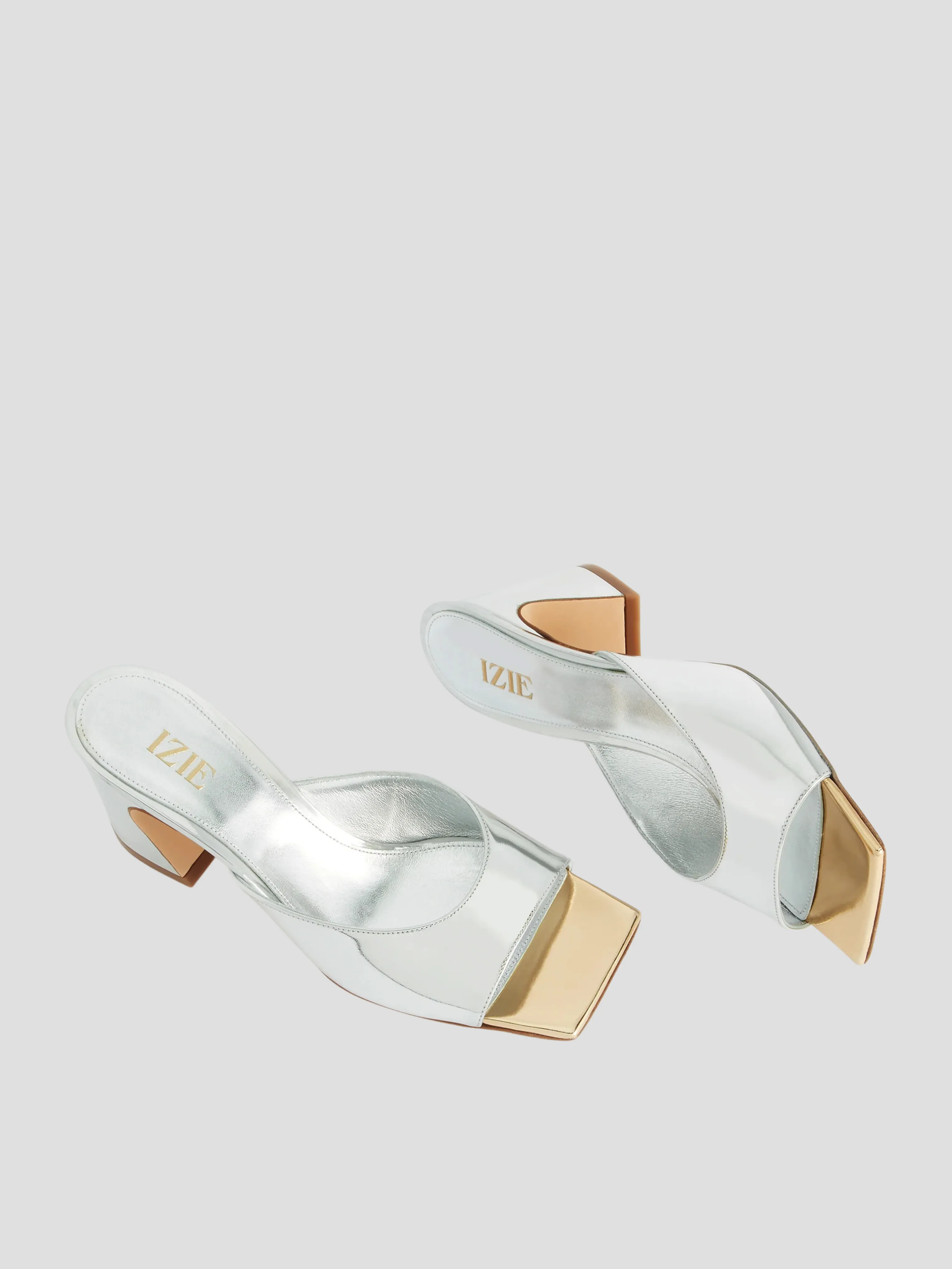 Chester Mule in Silver