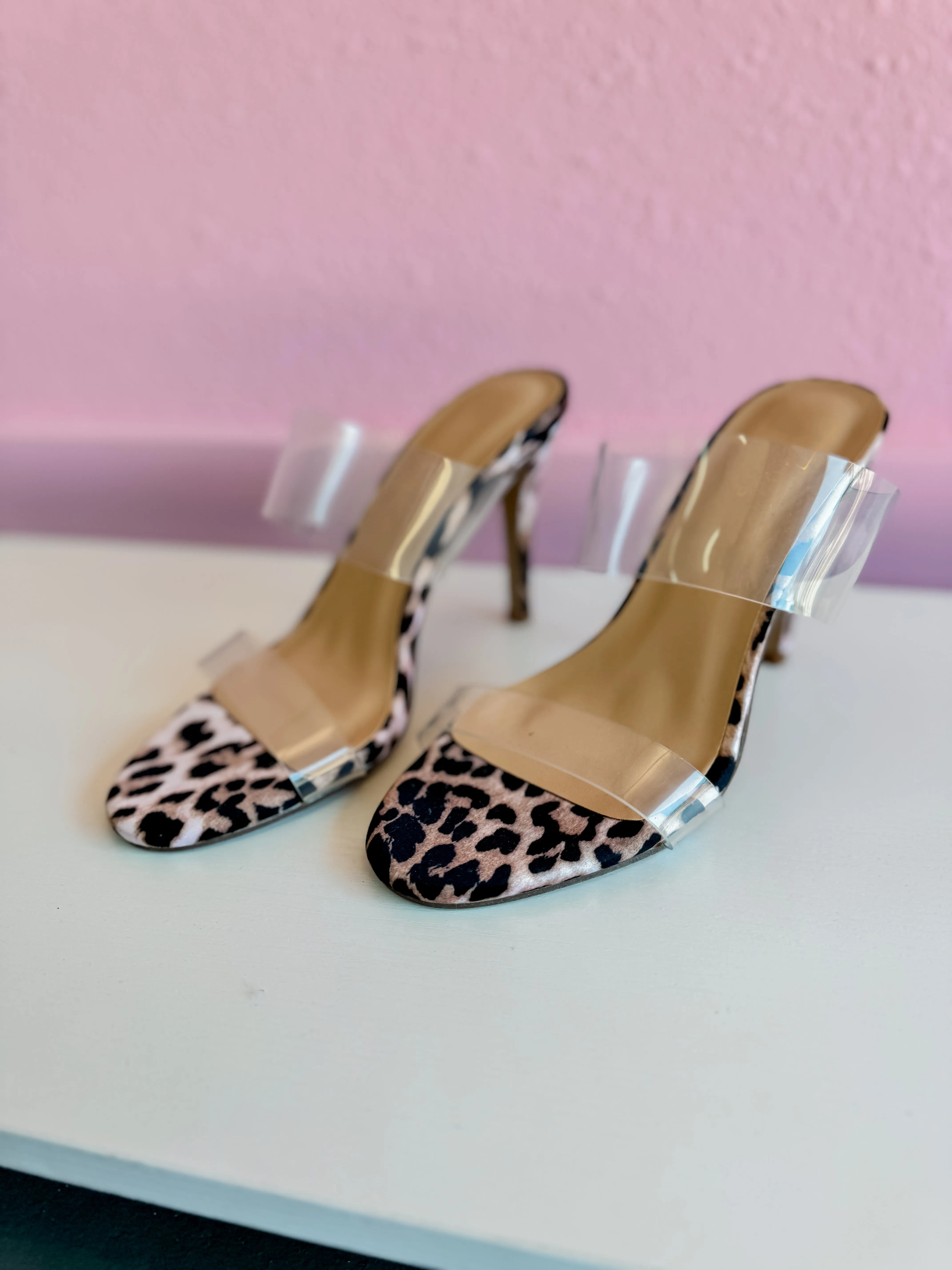 Heddie Heel in Leopard Satin