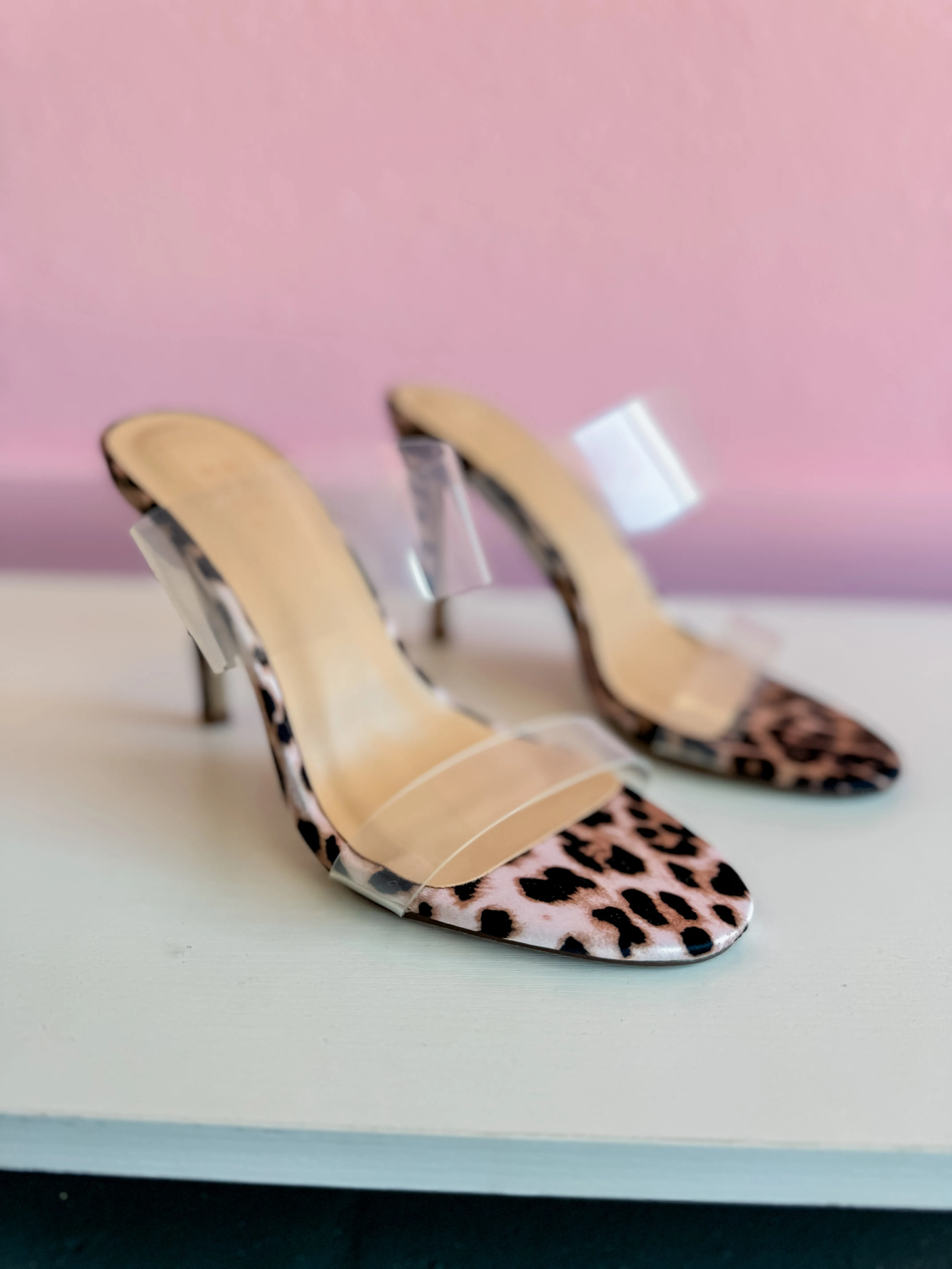 Heddie Heel in Leopard Satin