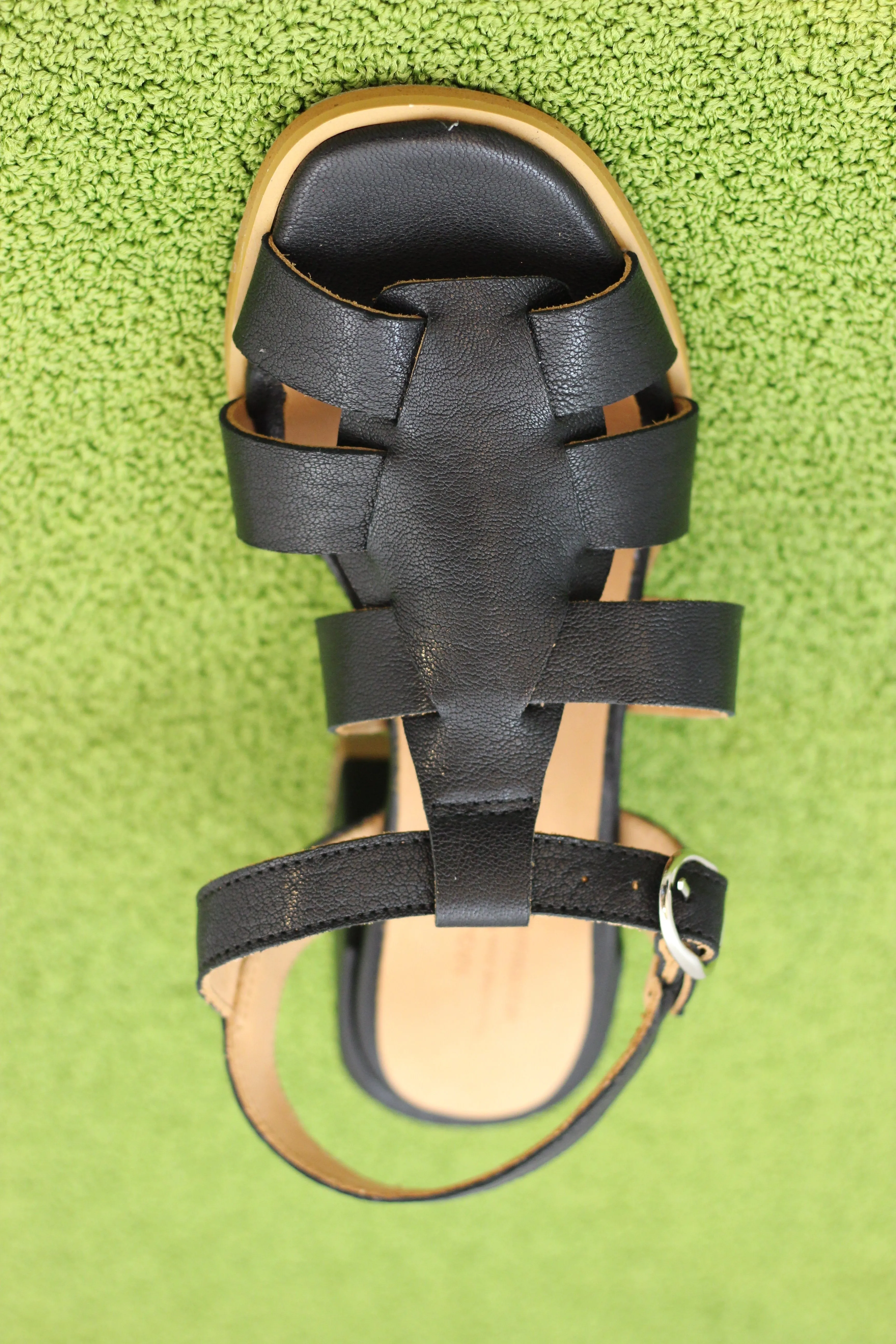 Naguisa Women's Alosa Sandal - Black Leather