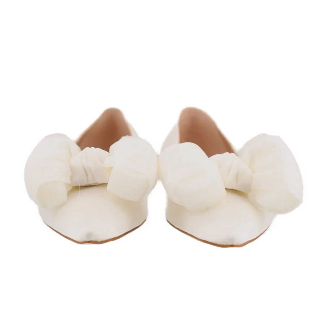 STUART WEITZMAN POINTED FLATS WHITE 8