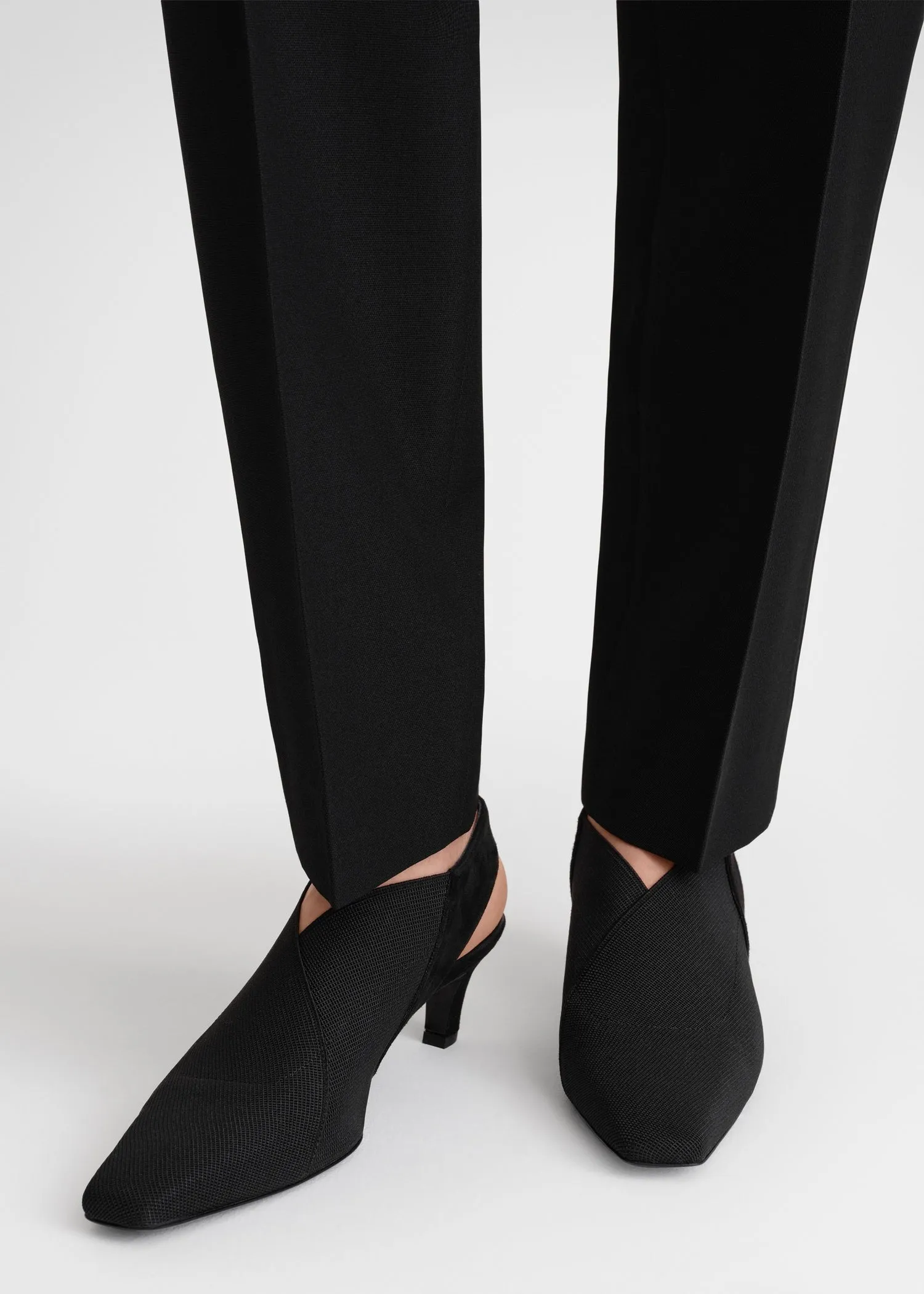 The Mid Heel Elastic Slingback black