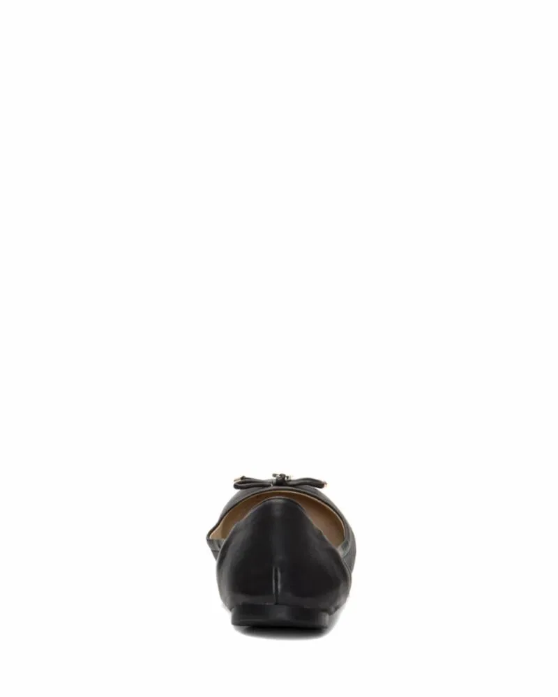 Vince Camuto Women's Eryn2 Black M